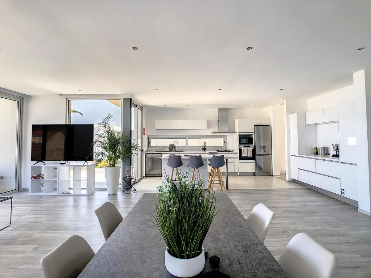 Villa Piece Of Heaven By Lovelystay Estreito Da Calheta Екстериор снимка