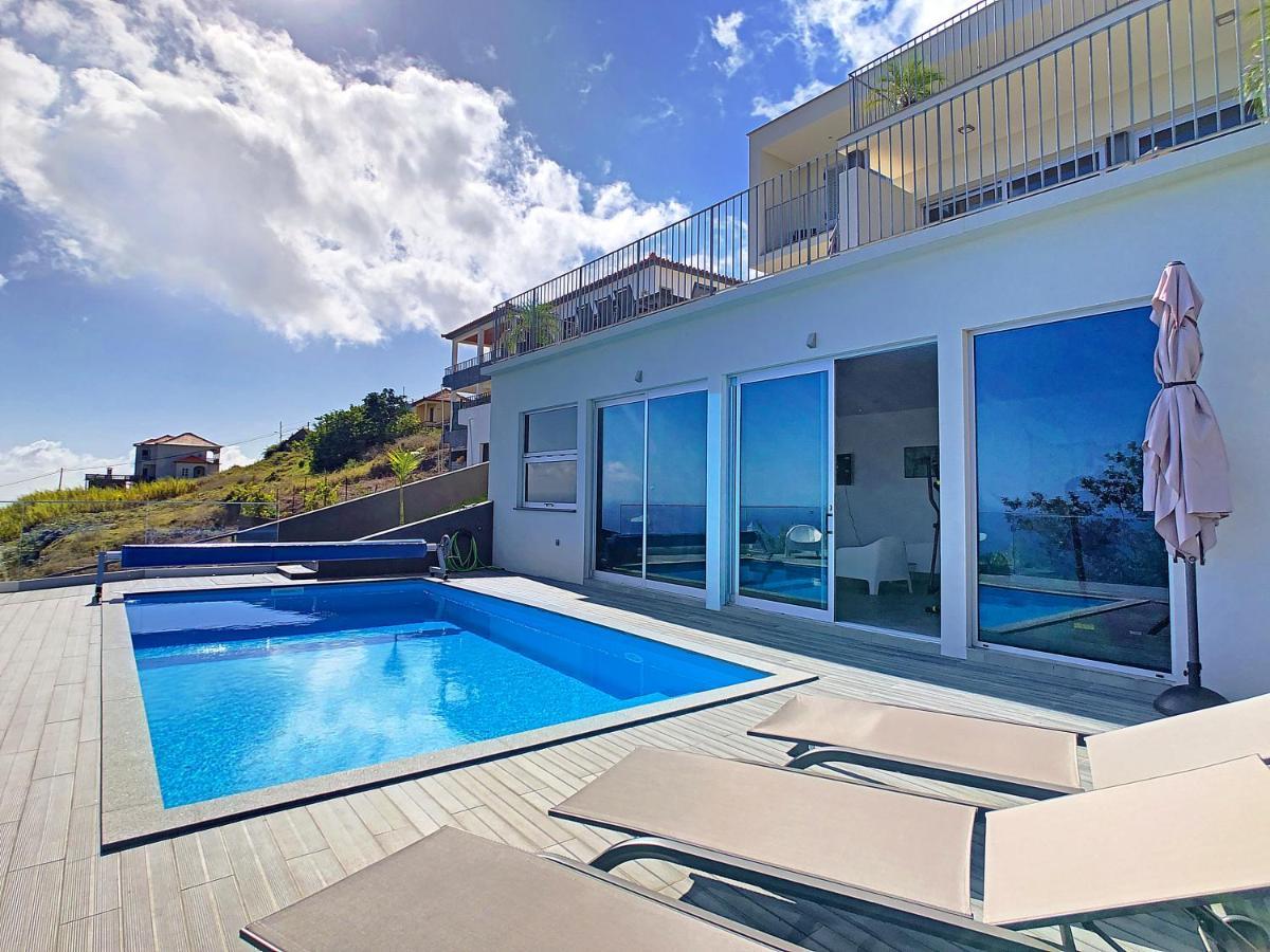 Villa Piece Of Heaven By Lovelystay Estreito Da Calheta Екстериор снимка