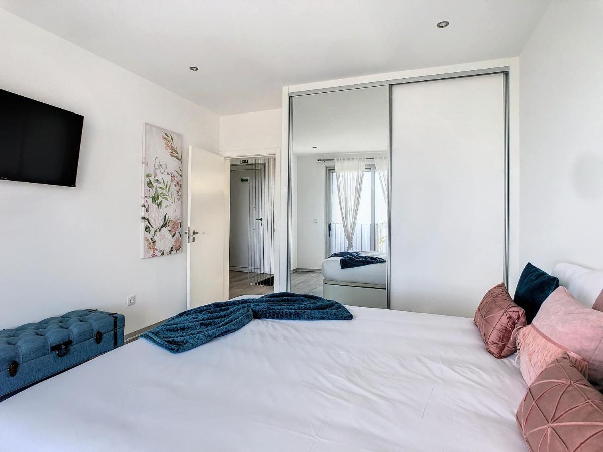 Villa Piece Of Heaven By Lovelystay Estreito Da Calheta Екстериор снимка